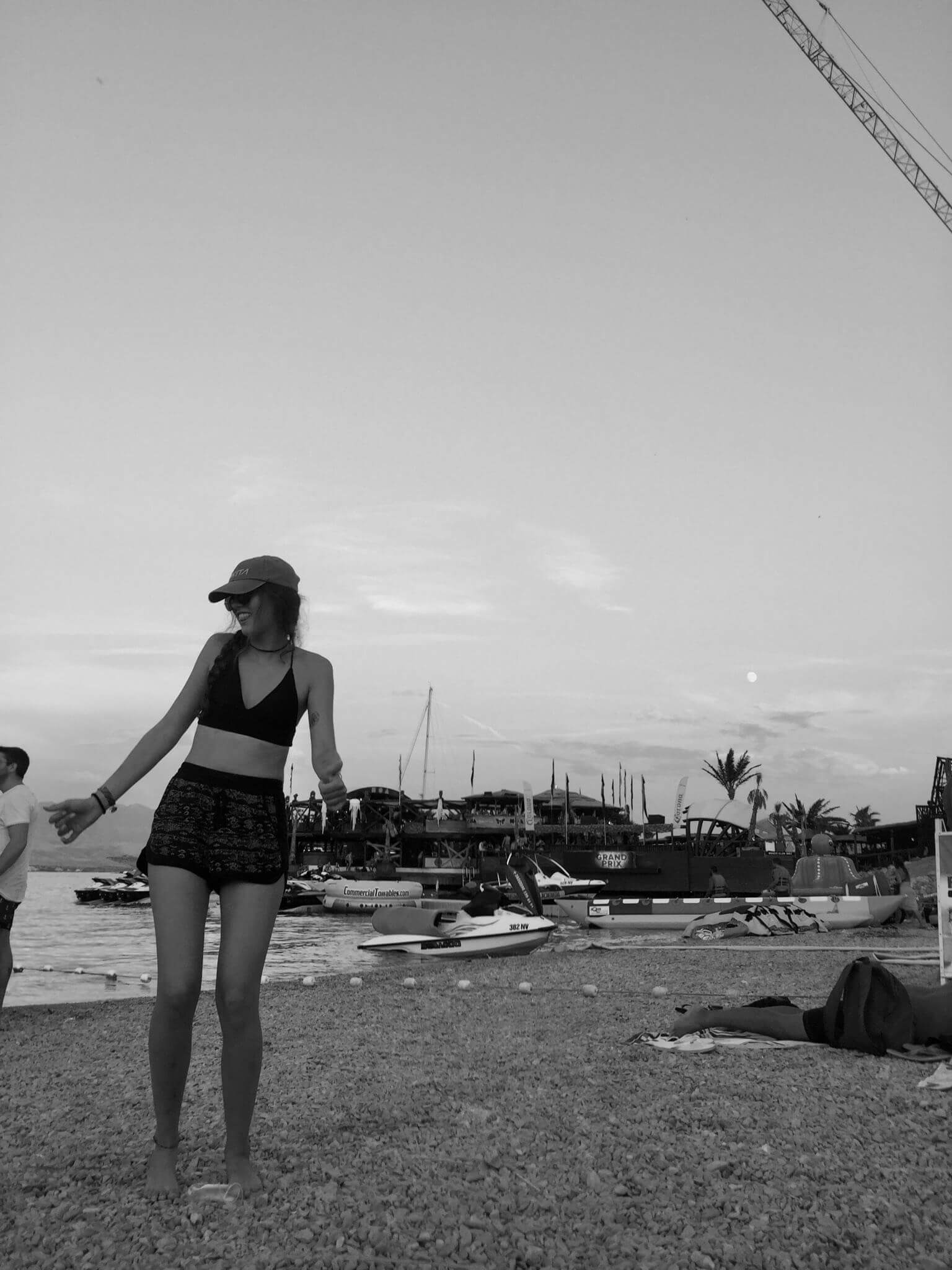Wie ich auf einem Festival in Kroatien am Strand tanze